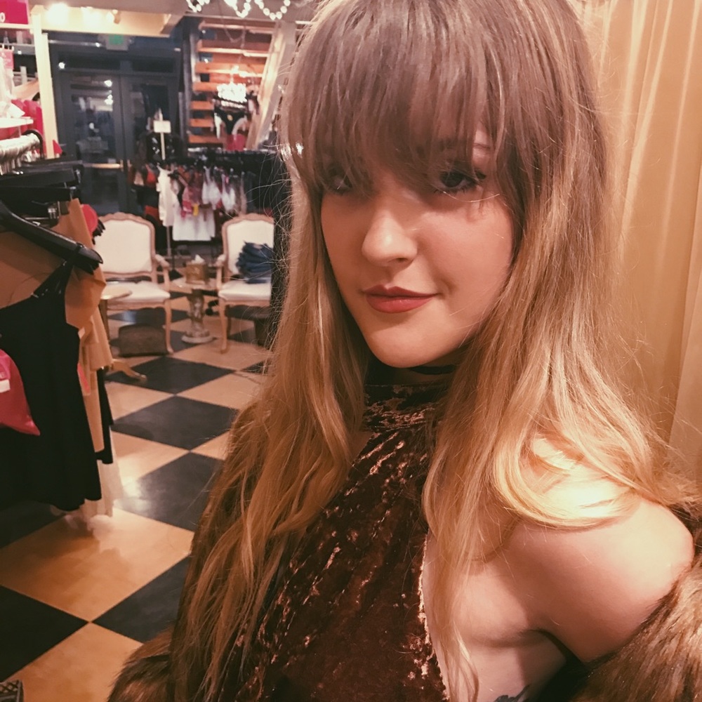 Meet your Posher, Paige
